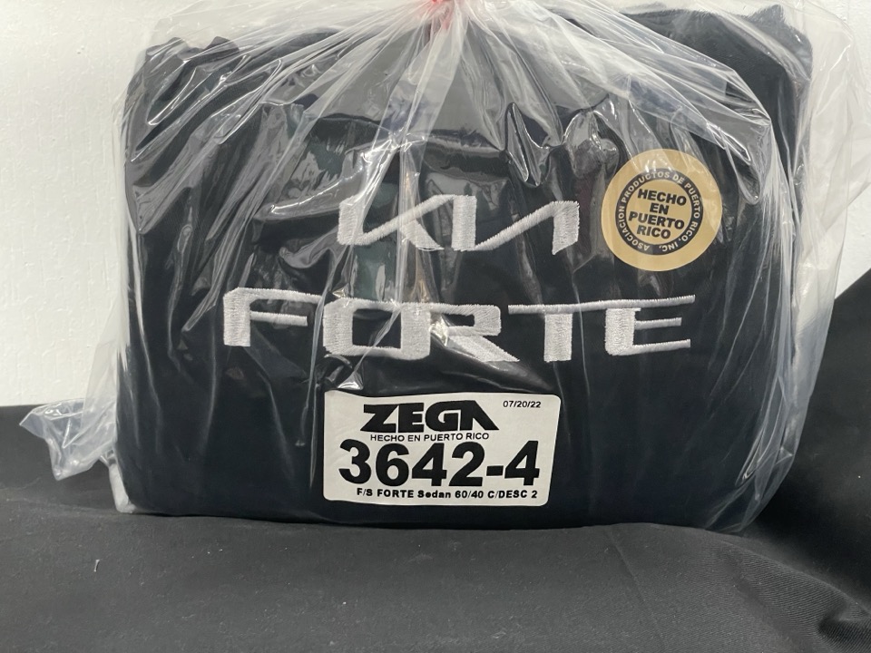 Full Set Kia Forte Sedan 2019-2023 Black (Back with Arm Rest) #3642-4